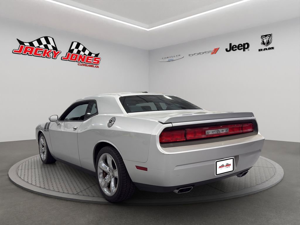 Used 2012 Dodge Challenger R/T image 6