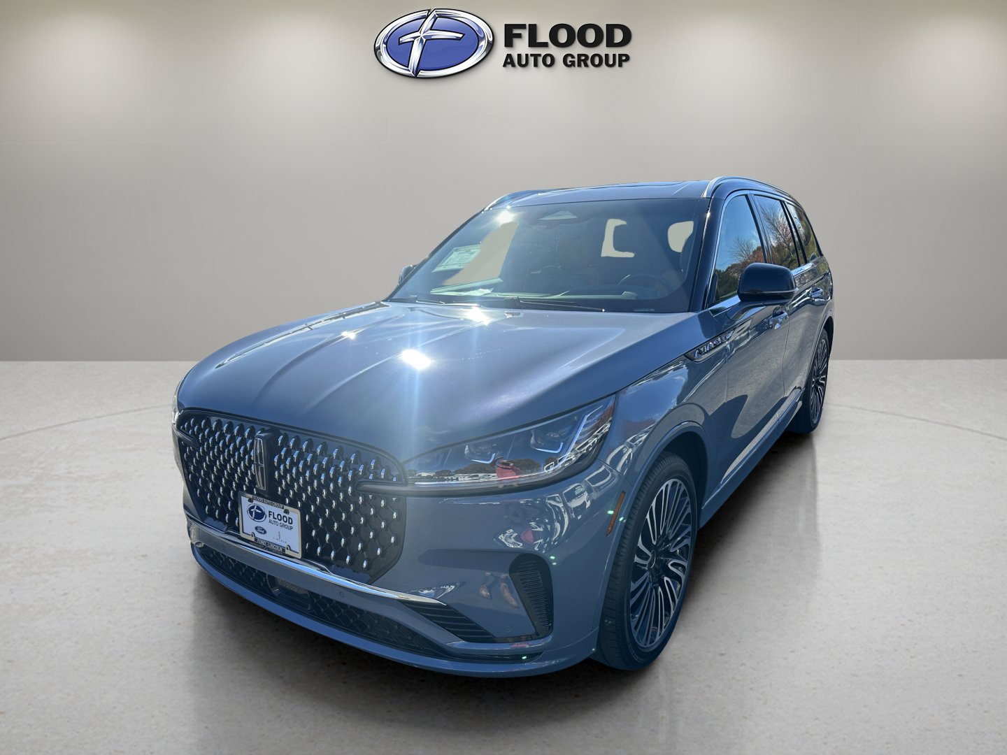 New 2025 Lincoln Aviator Black Label image 3