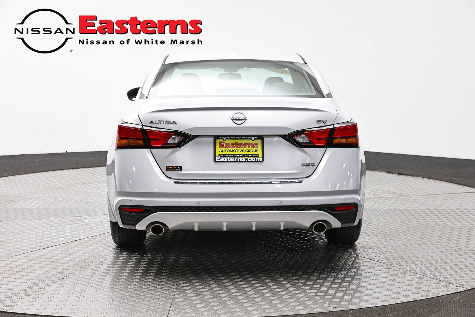 Used 2023 Nissan Altima 2.5 SV w/ SV Premium Package AWD/4WD image 6