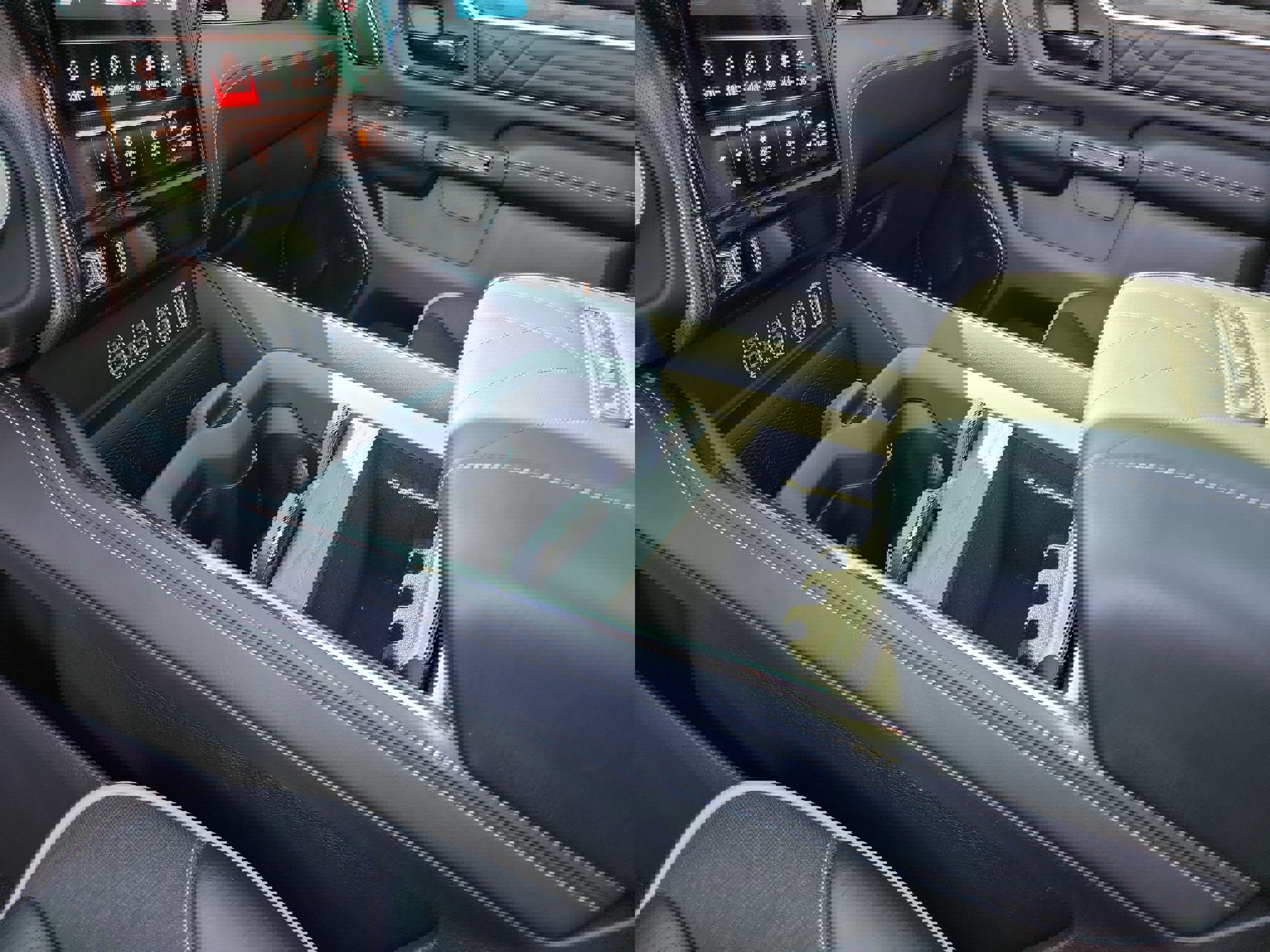 Used 2025 RAM 1500 Limited AWD/4WD image 29