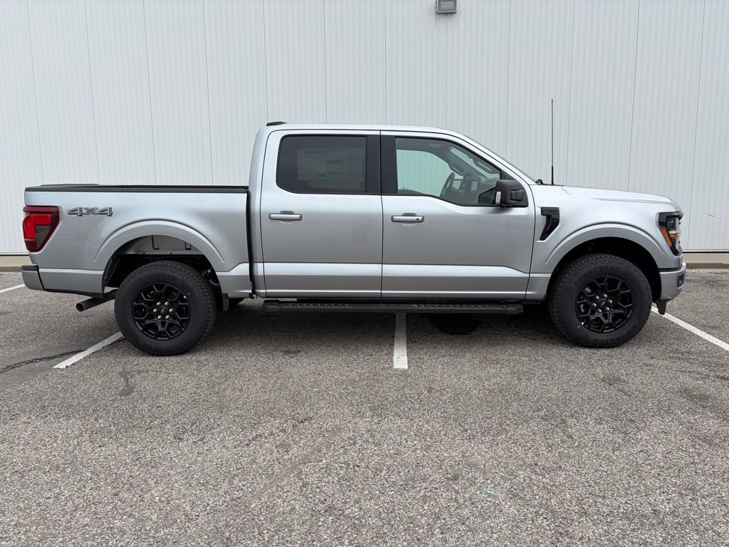 New 2026 Ford F150 XLT w/ Equipment Group 302A MID AWD/4WD image 9