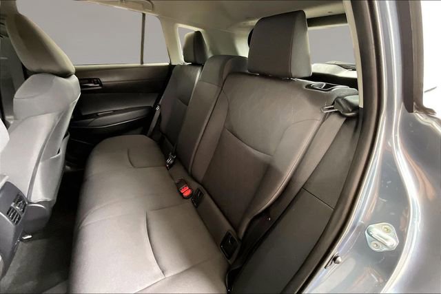 Used 2024 Toyota Corolla Cross LE w/ Moonroof Package FWD image 19