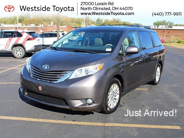 Used 2012 Toyota Sienna XLE