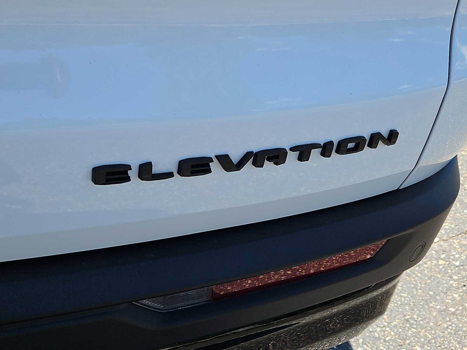 Used 2026 GMC Acadia Elevation w/ Black Edition AWD/4WD image 5