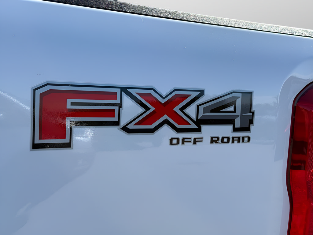 New 2026 Ford F350 XL w/ FX4 Off-Road Package AWD/4WD image 22