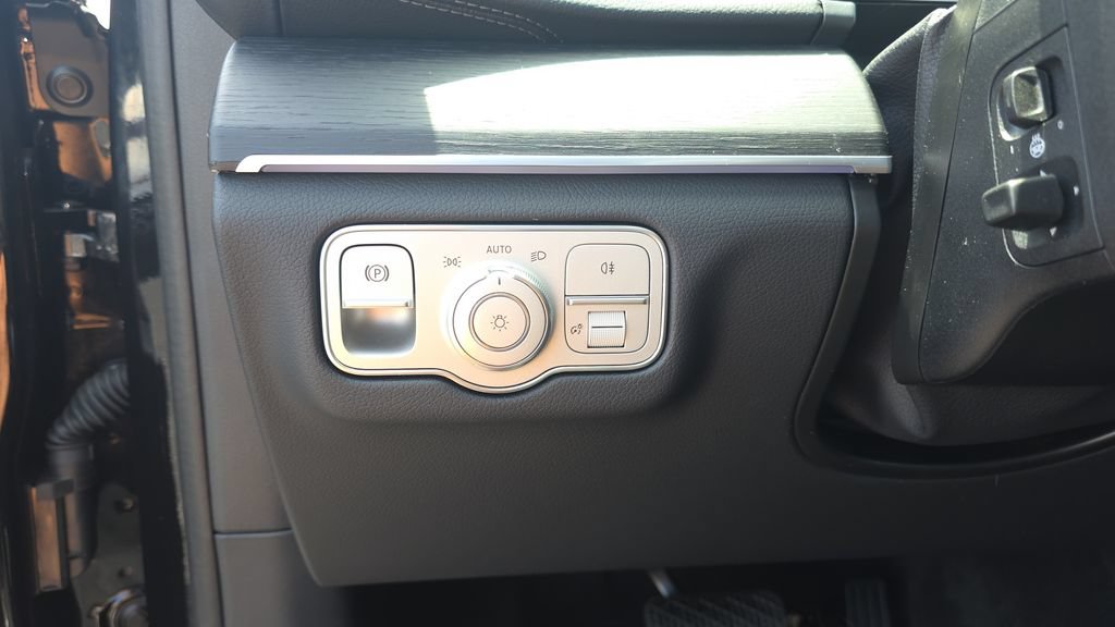 Certified 2025 Mercedes-Benz GLS 450 4MATIC image 14