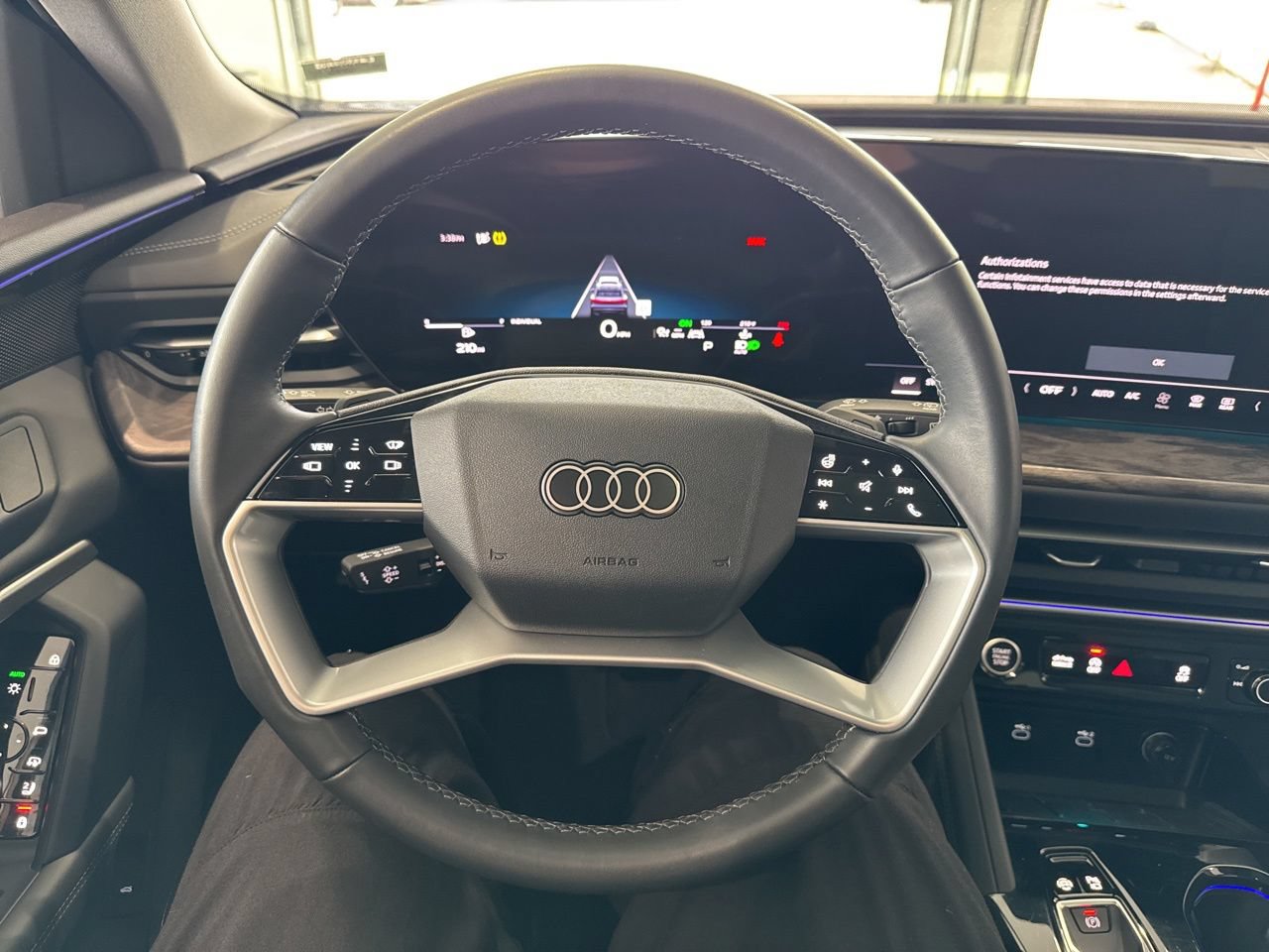 Used 2025 Audi Q5 Premium Plus w/ Premium Plus AWD/4WD image 19