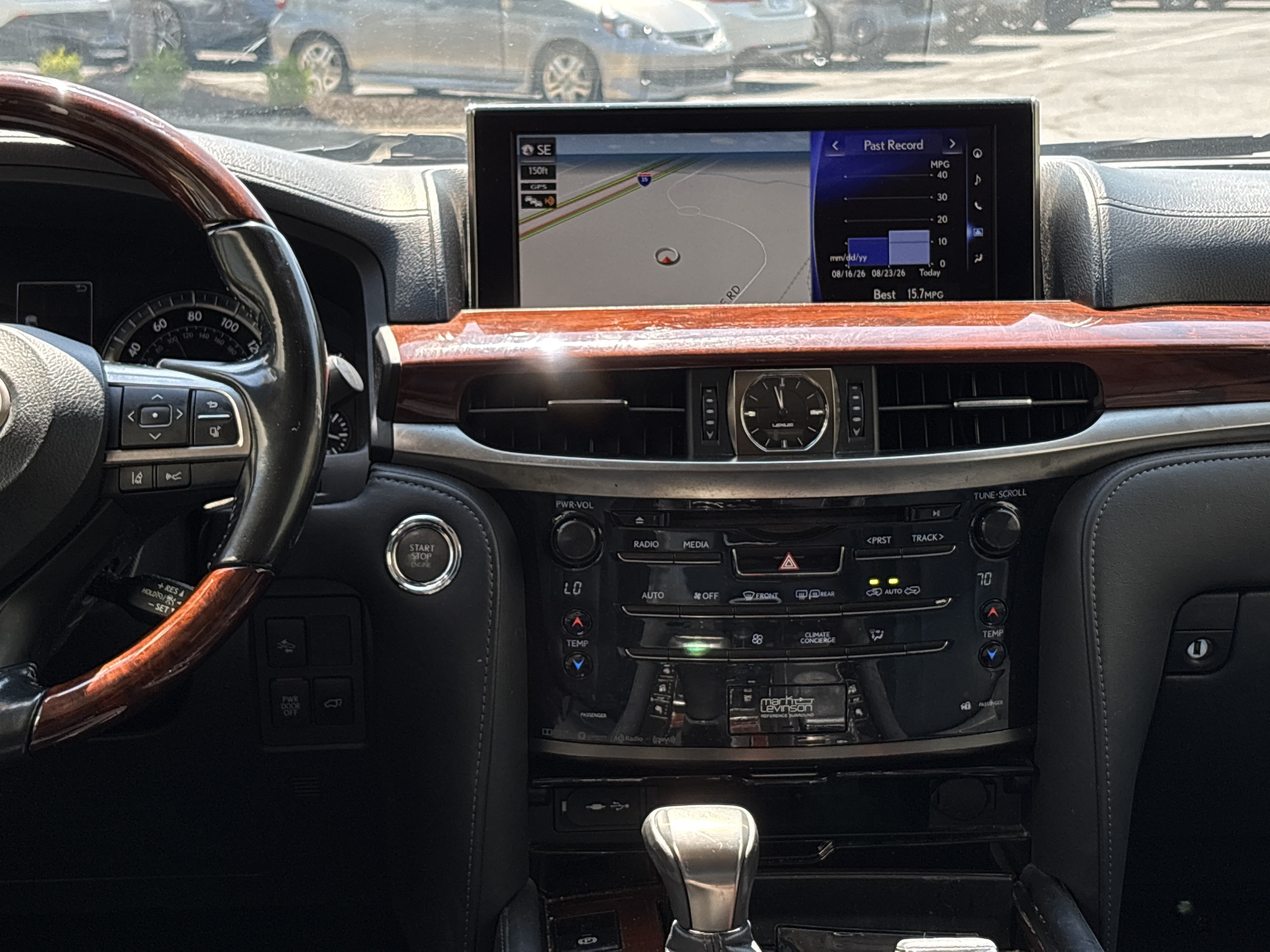 Used 2017 Lexus LX 570 4WD w/ Luxury Package image 30