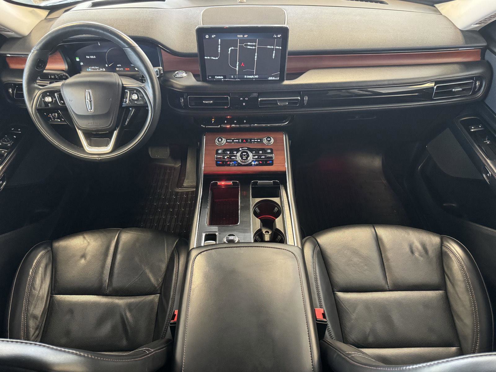 Used 2020 Lincoln Aviator Reserve w/ Equipment Group 201A image 21