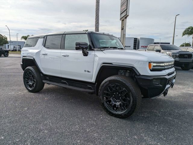 New 2026 GMC Hummer EV SUV AWD/4WD image 2