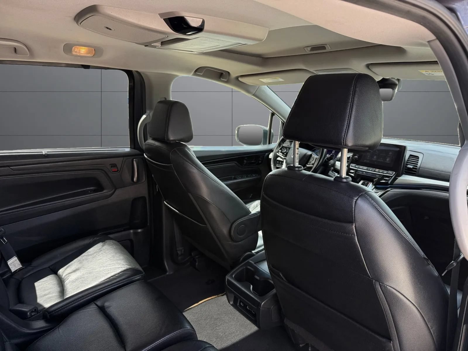 Used 2021 Honda Odyssey Touring image 23