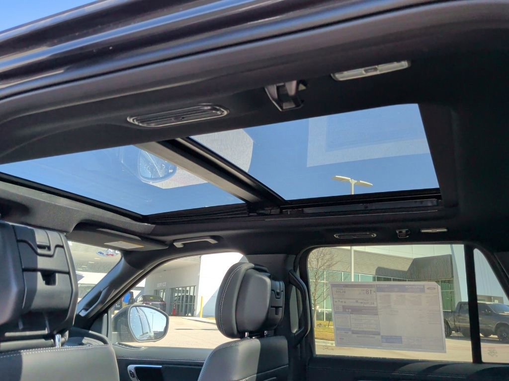 New 2026 Ford Expedition Platinum w/ Stealth Appearance Package image 24