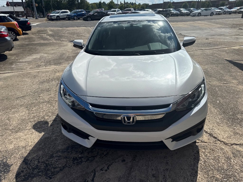 Used 2018 Honda Civic EX-L image 5