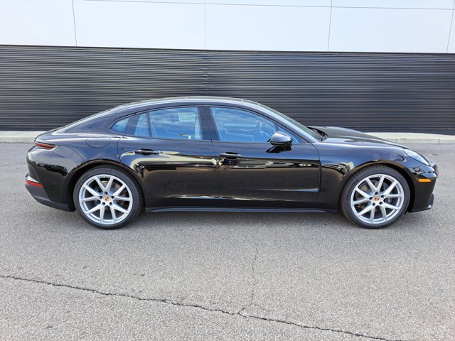 New 2026 Porsche Panamera 4 image 8