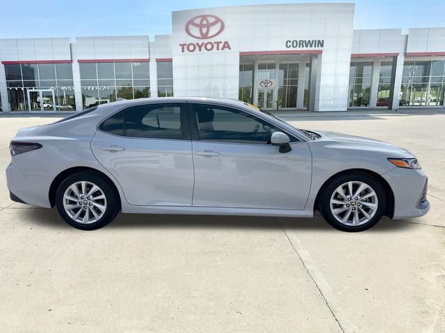 Used 2023 Toyota Camry LE FWD image 6