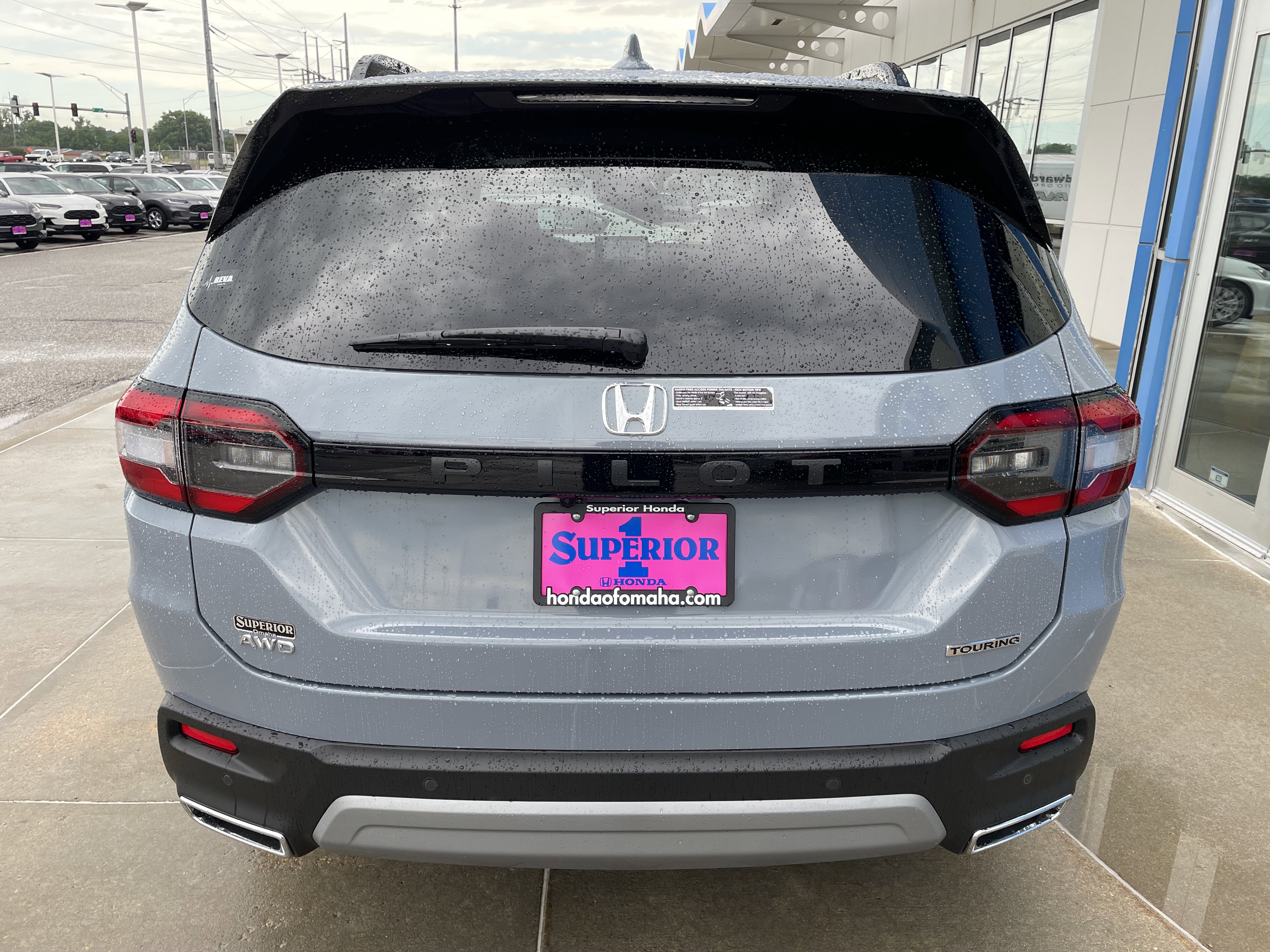 New 2025 Honda Pilot Touring image 3