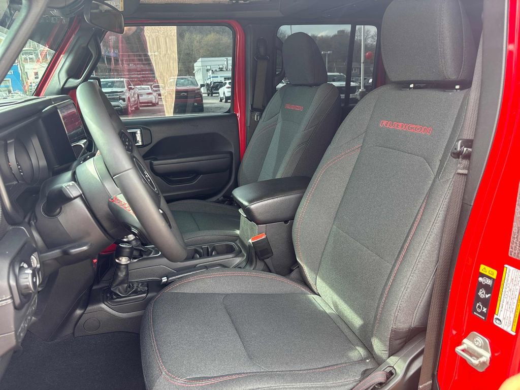 Used 2024 Jeep Wrangler Unlimited Rubicon image 47