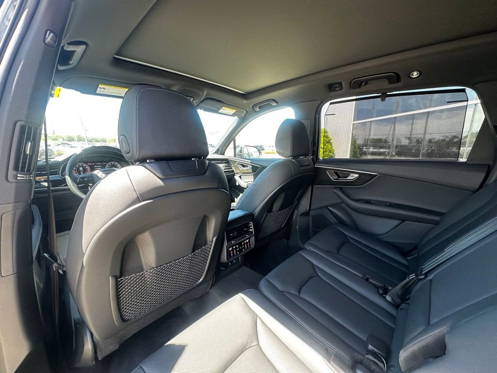 Certified 2025 Audi Q7 3.0T Premium Plus w/ Premium Plus Package AWD/4WD image 22