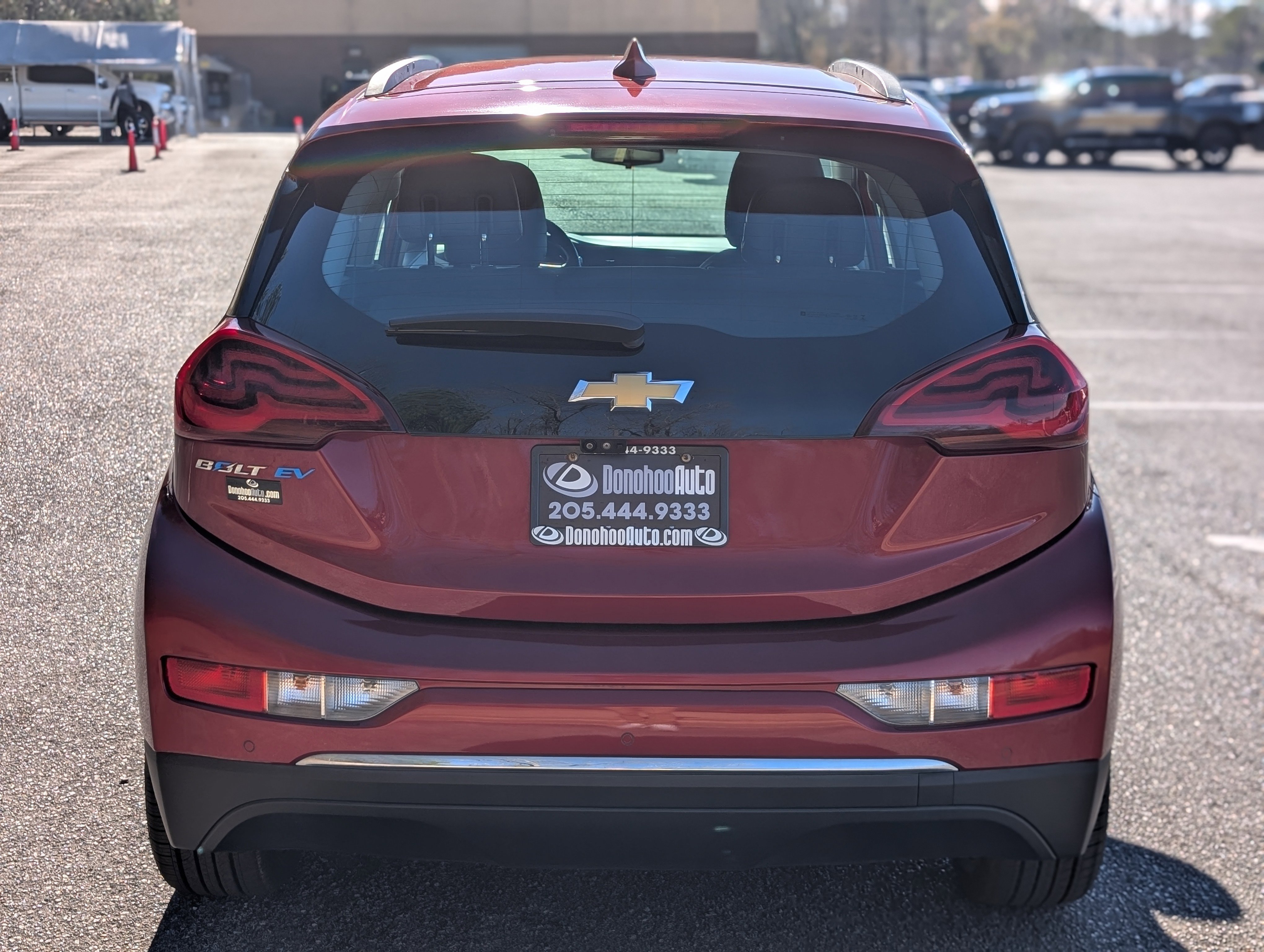 Used 2017 Chevrolet Bolt Premier w/ Driver Confidence II Package image 8