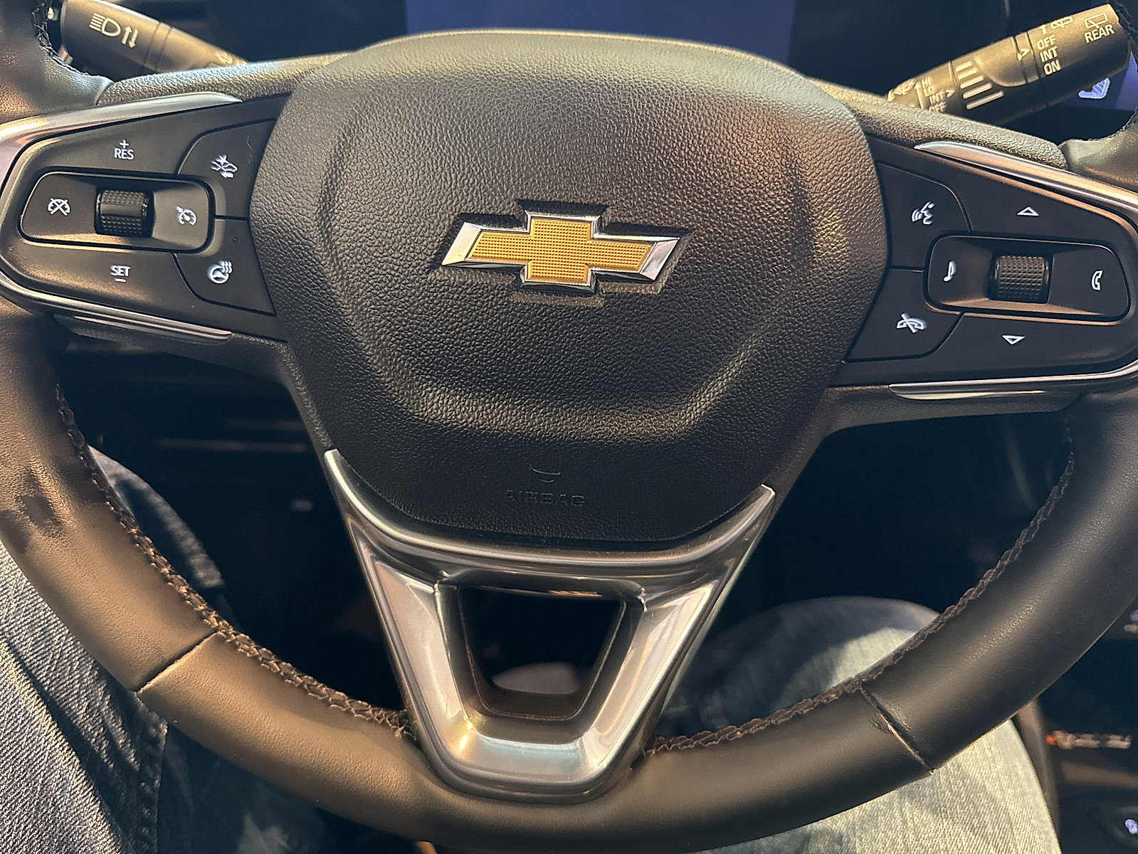 Used 2024 Chevrolet TrailBlazer LT w/ Convenience Package image 37