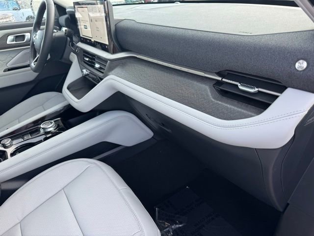 New 2026 Ford Explorer Platinum w/ LUX Leather Package image 59