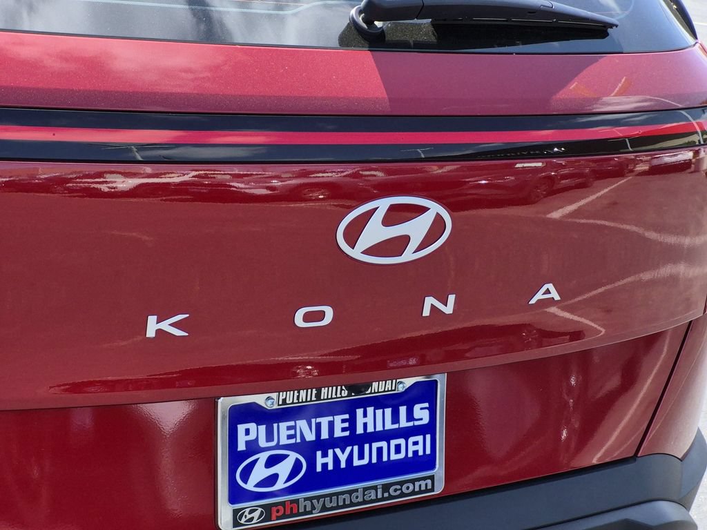 Used 2025 Hyundai Kona SE FWD image 10