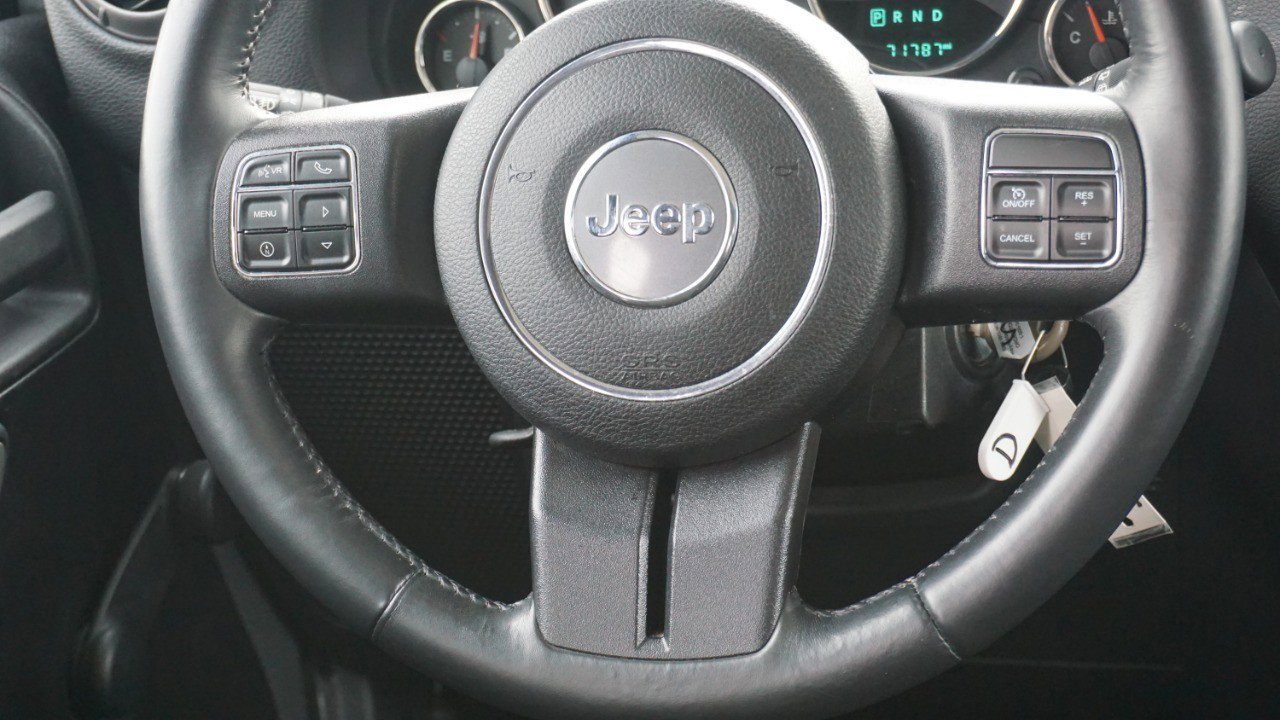 Used 2016 Jeep Wrangler Unlimited Sport w/ Connectivity Group image 26