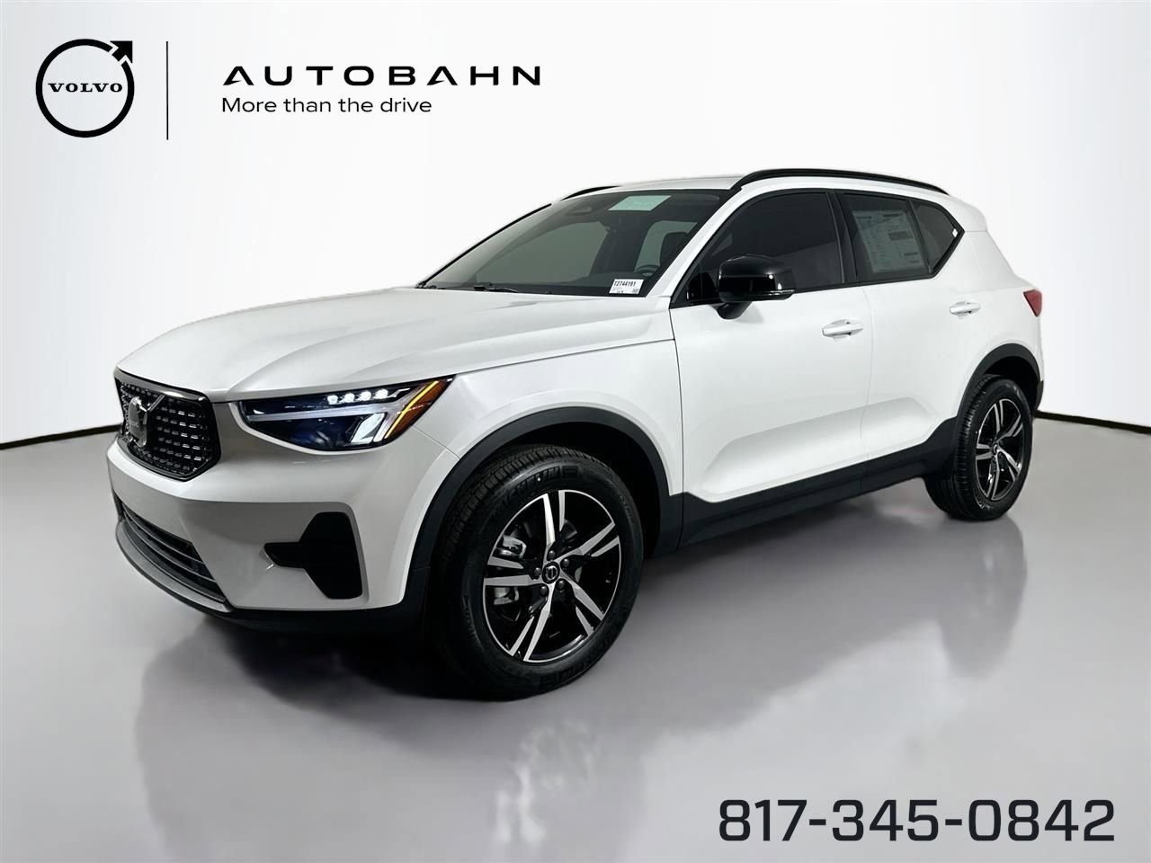 New 2026 Volvo XC40 B4 Core