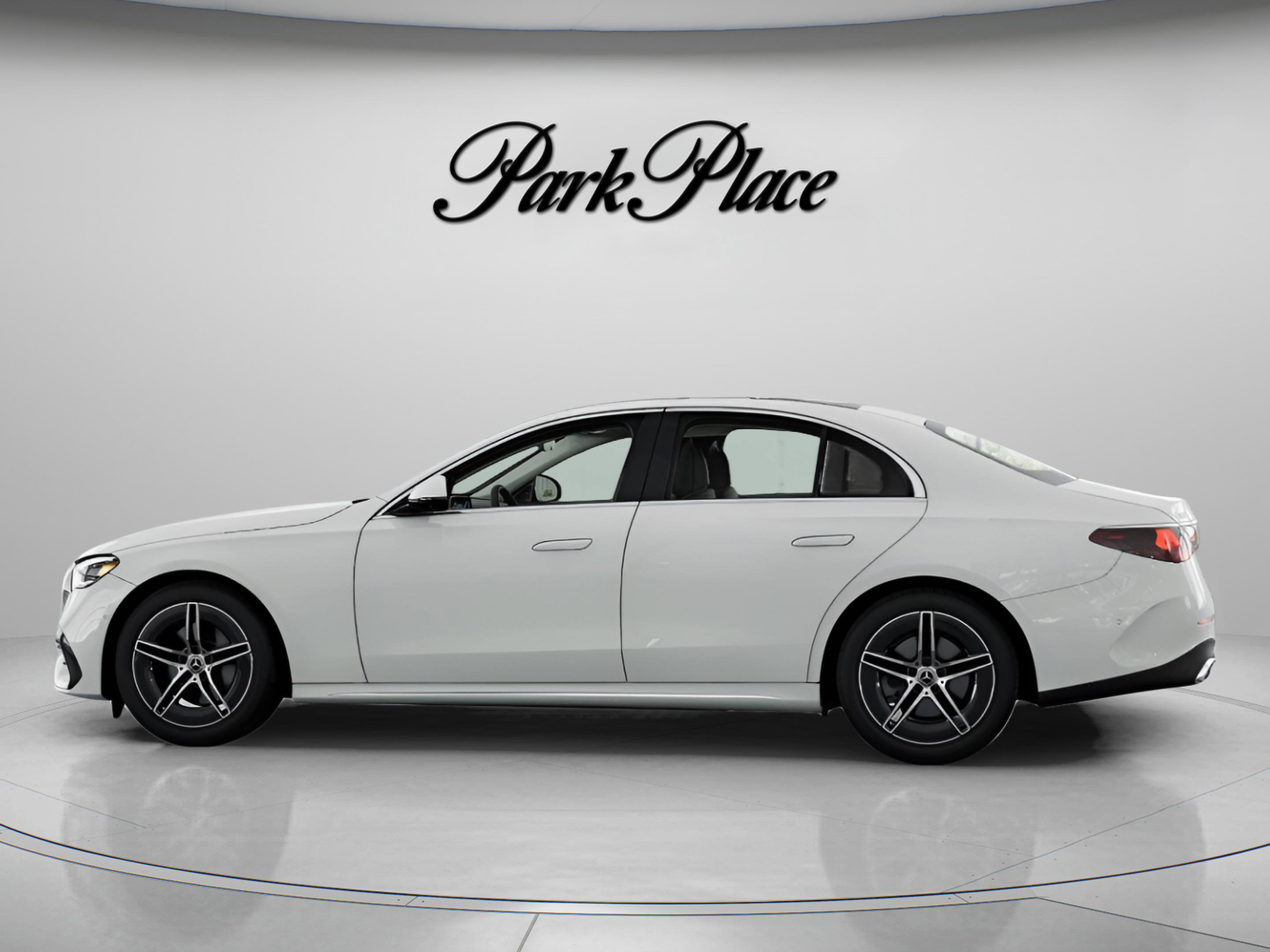 New 2025 Mercedes-Benz E 350 Sedan image 7