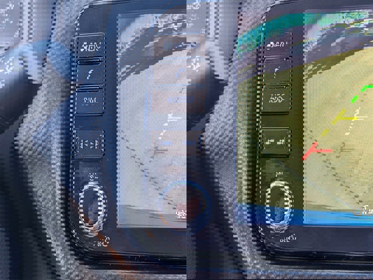 Certified 2023 Nissan Kicks SV image 15