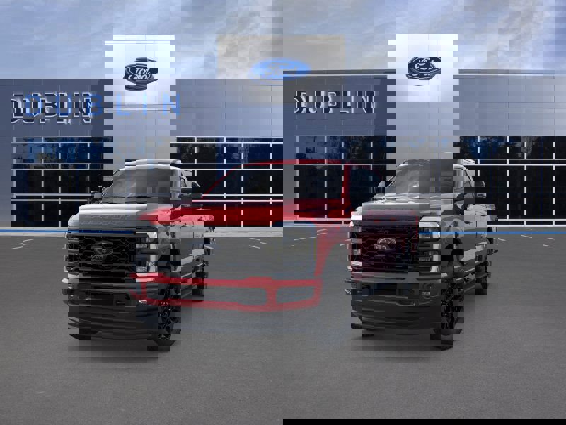 New 2026 Ford F250 Lariat w/ Black Appearance Package image 29