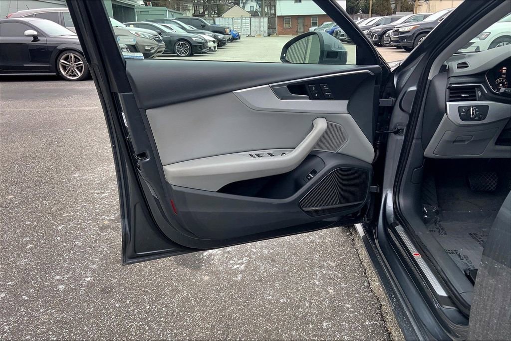 Used 2018 Audi A4 2.0T Premium Plus w/ Premium Plus Package image 22