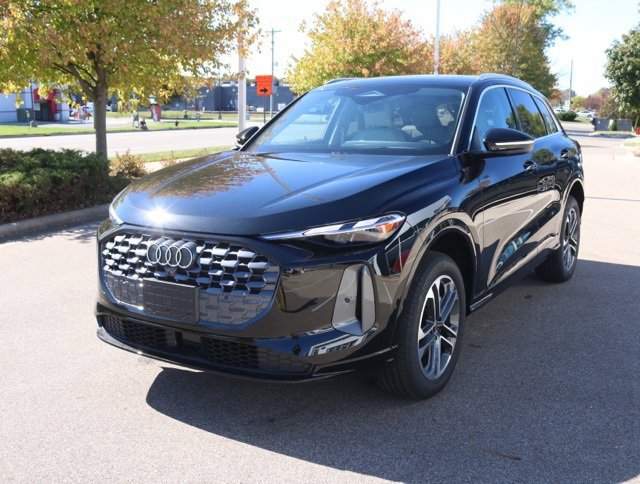 New 2025 Audi Q5 Premium image 11