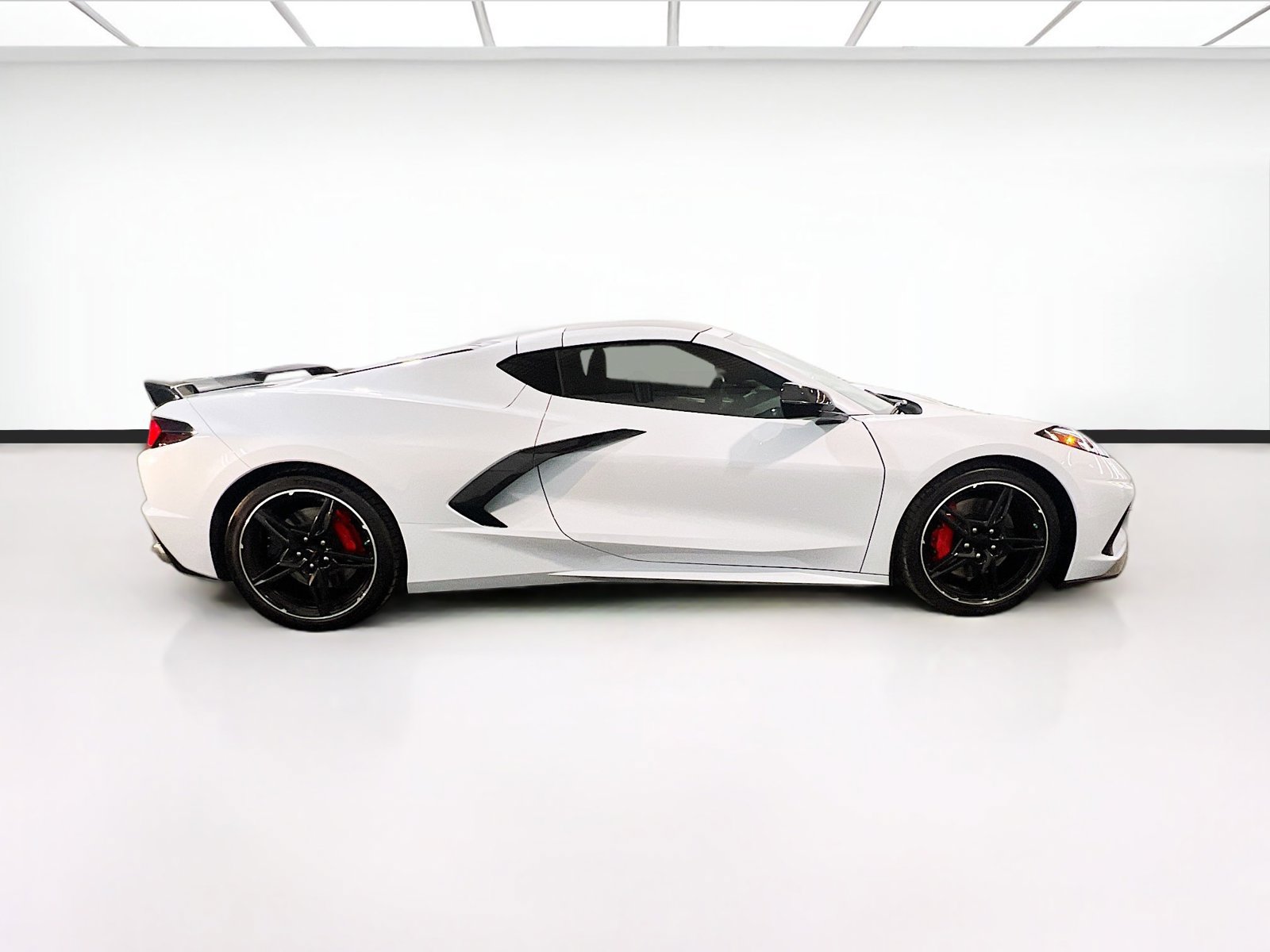 Used 2020 Chevrolet Corvette Stingray Premium Cpe w/ 3LT Preferred Equipment Group RWD image 22