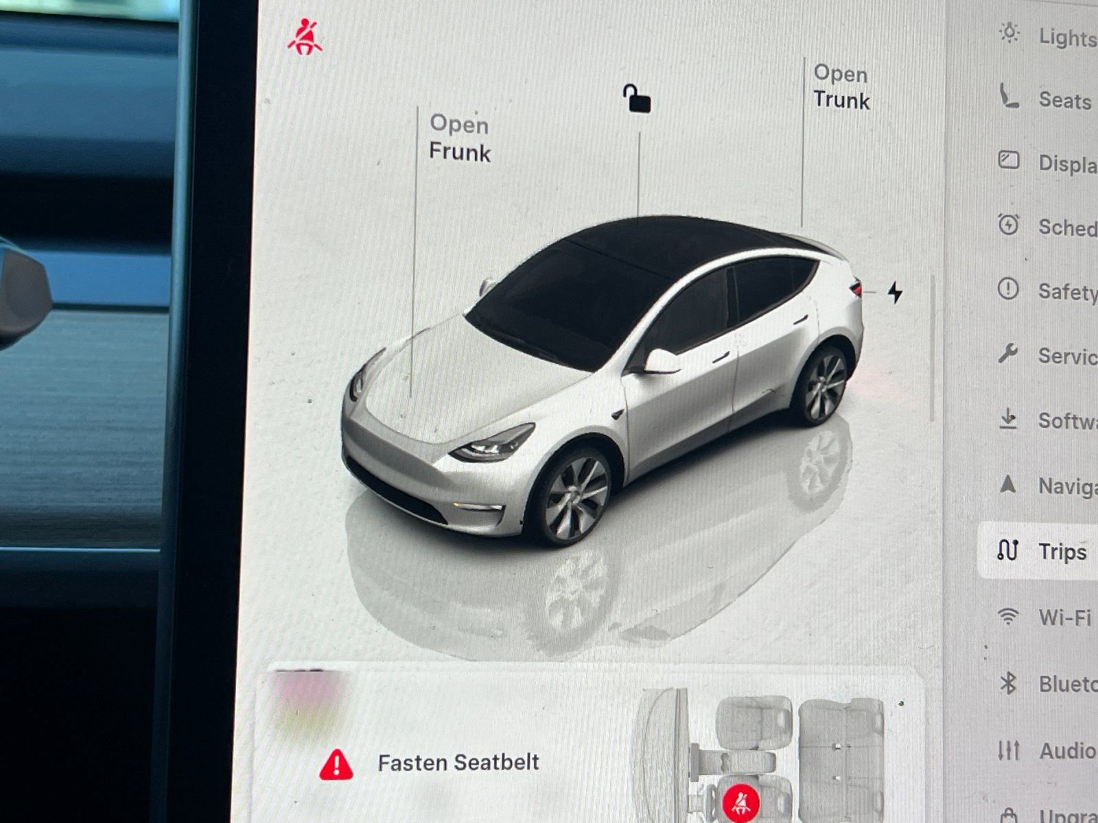 Used 2023 Tesla Model Y Long Range image 27