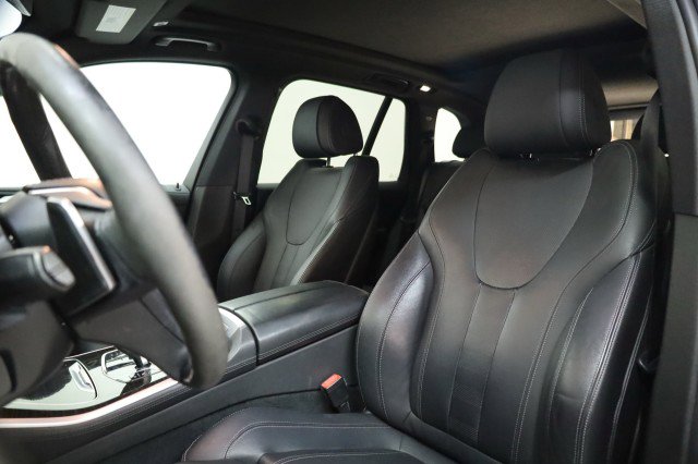 Used 2020 BMW X5 sDrive40i w/ Premium Package image 8