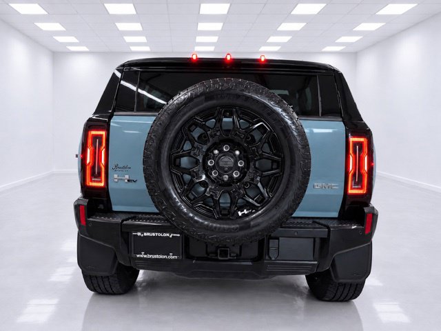 Used 2024 GMC Hummer EV 2X w/ LPO, Illumination Package AWD/4WD image 12