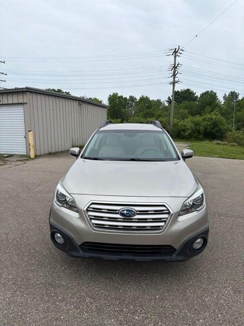 Used 2015 Subaru Outback 2.5i Premium AWD/4WD image 6
