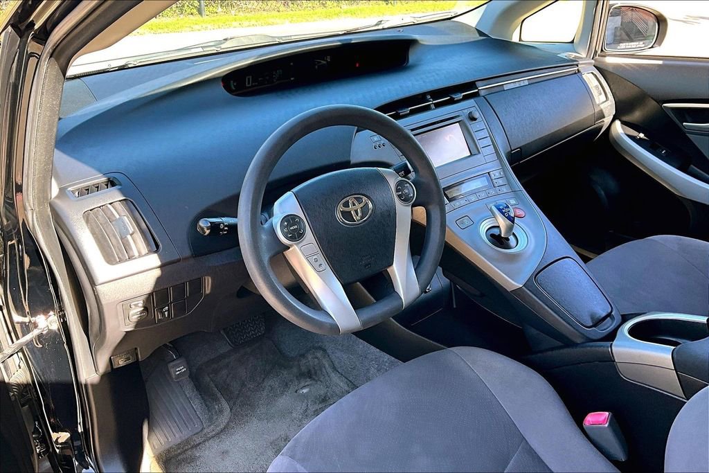 Used 2013 Toyota Prius One image 17
