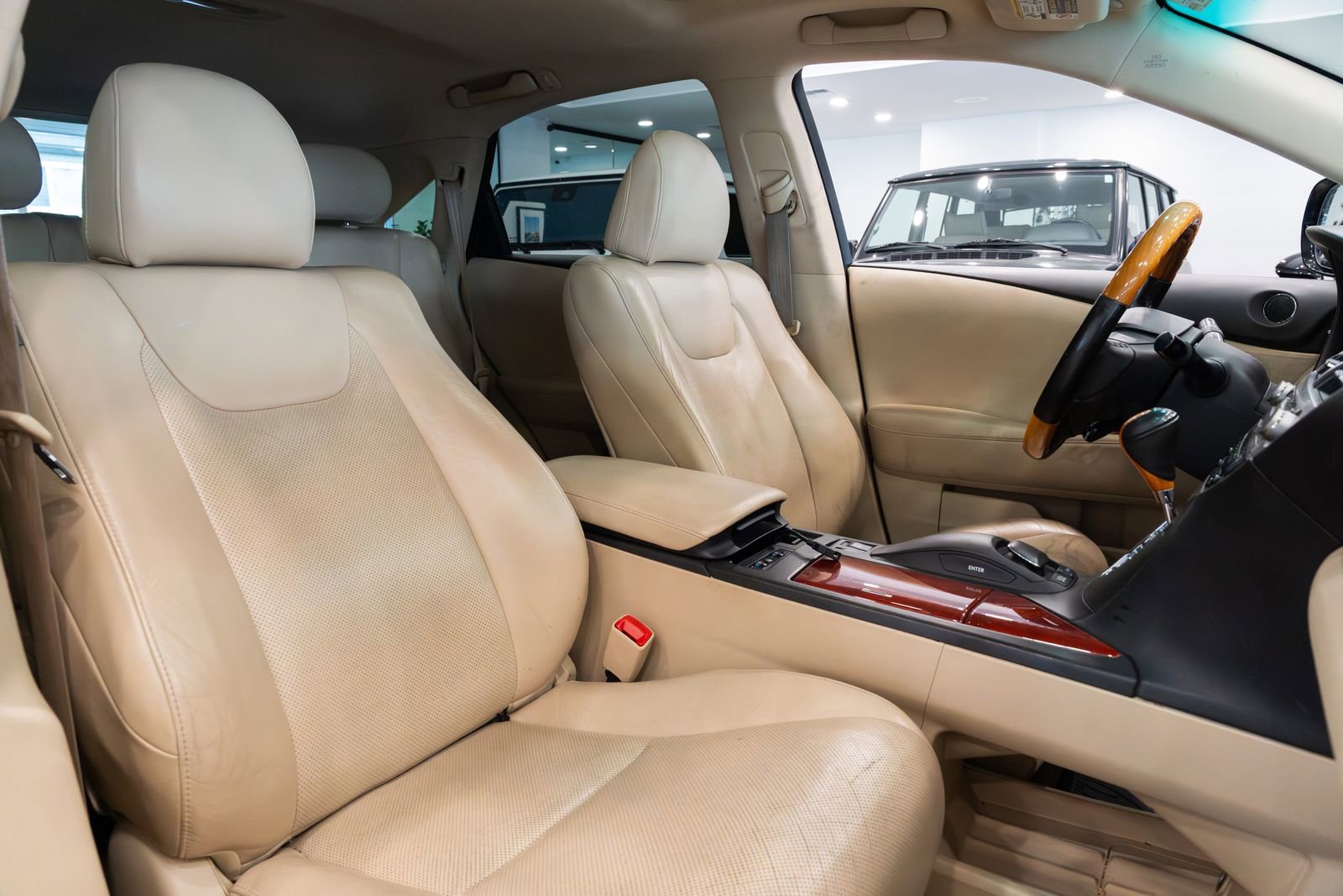 Used 2012 Lexus RX 350 AWD w/ Premium Pkg image 7