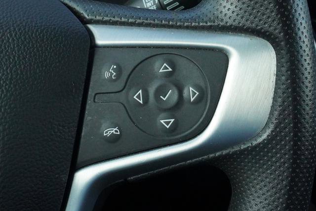 Used 2023 GMC Acadia SLE w/ Driver Convenience Package image 15