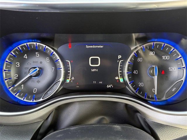 New 2026 Chrysler Pacifica Pinnacle w/ Trailer Tow Group image 30