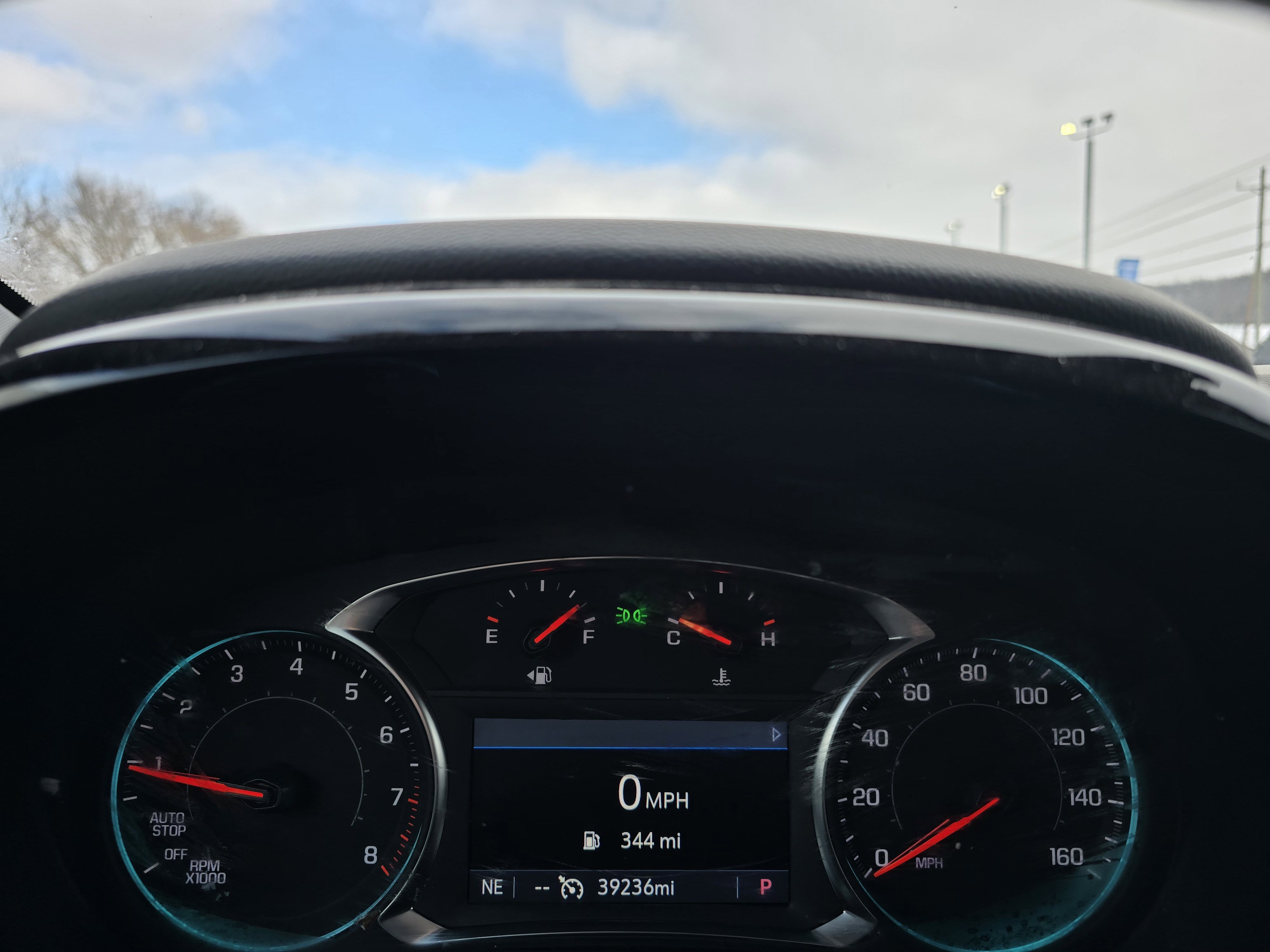 Used 2023 Chevrolet Traverse LT image 15