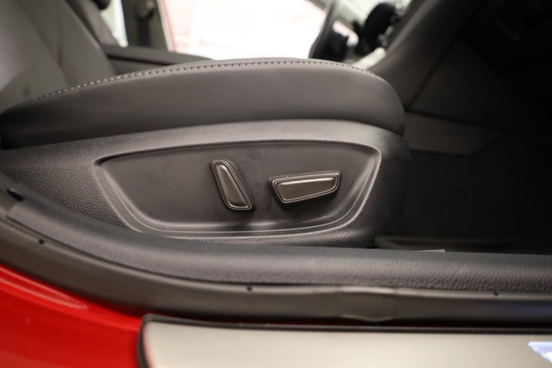 Used 2024 Toyota Camry XSE w/ Blackout Package (TMS) image 33