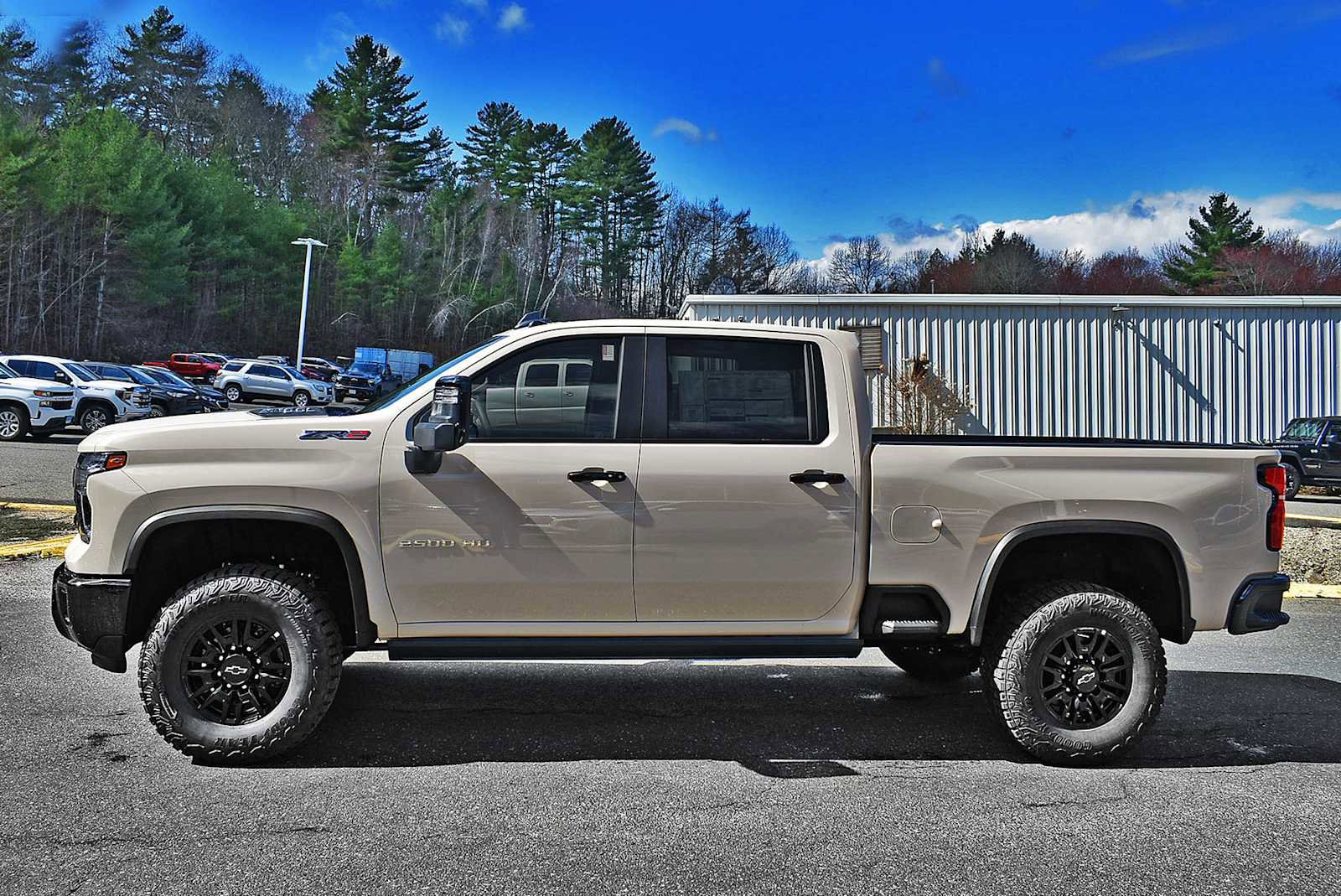 New 2026 Chevrolet Silverado 2500 ZR2 w/ Snow Plow Prep/Camper Package image 4