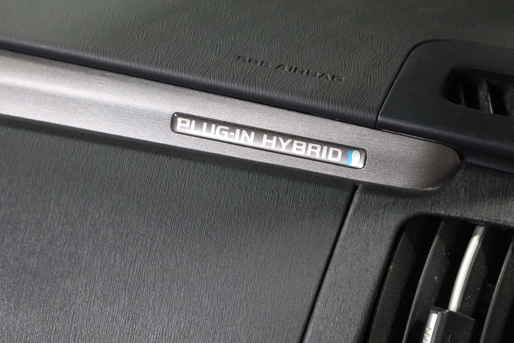 Used 2013 Toyota Prius Plug-In Hybrid image 17