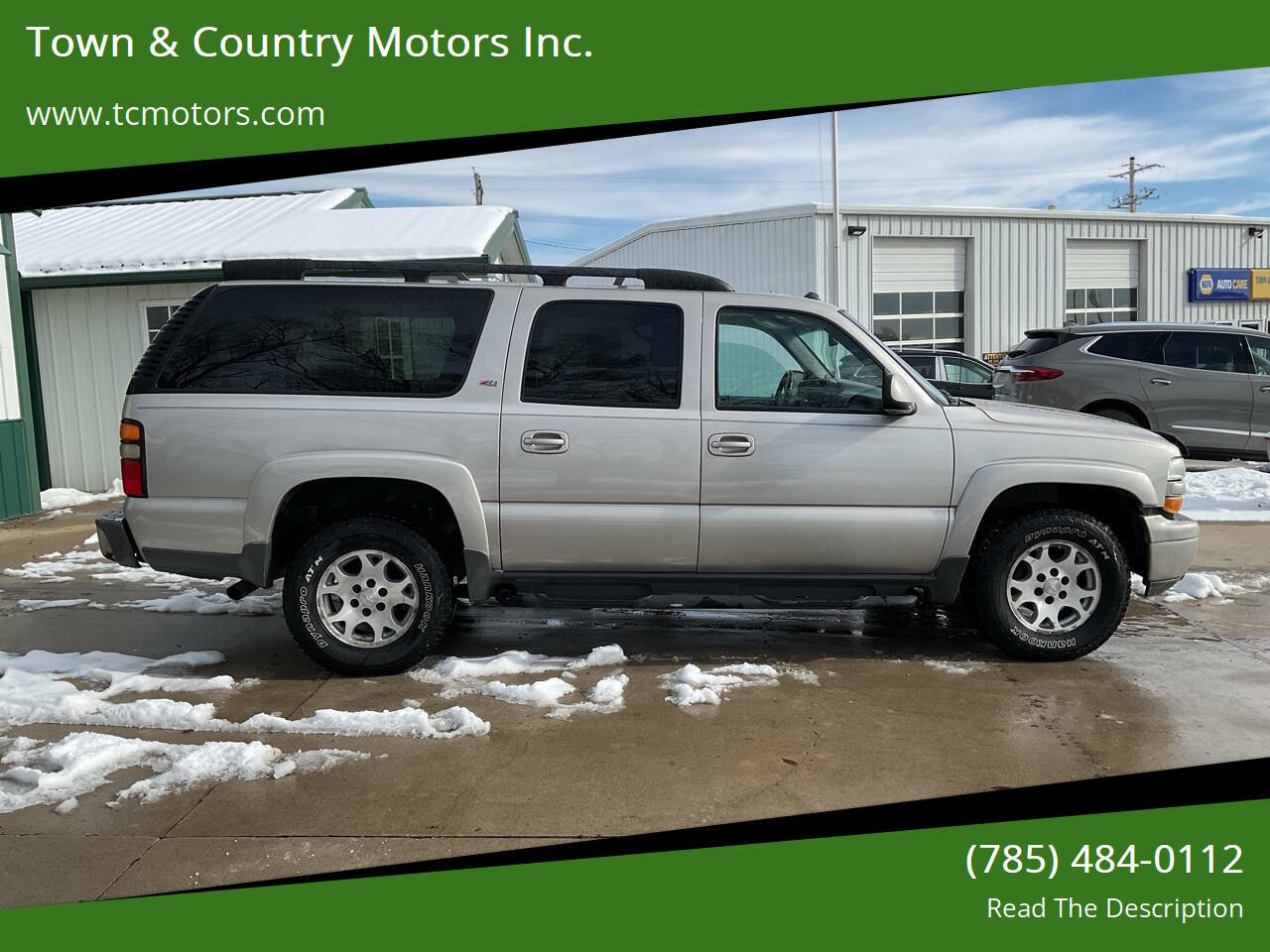 Used 2005 Chevrolet Suburban Z71 w/ Preferred Equipment Group image 1