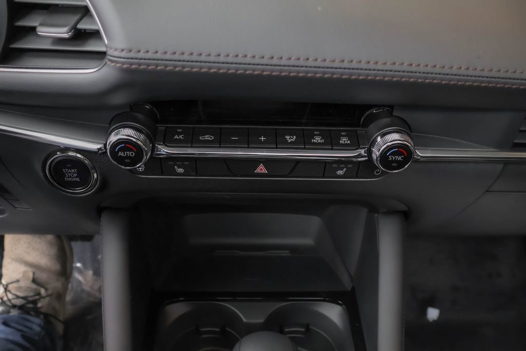 New 2026 MAZDA MAZDA3 2.5 Turbo Sedan w/Premium Plus image 13