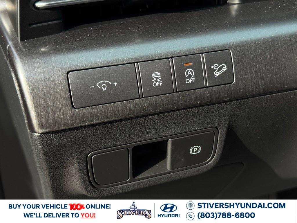 Certified 2026 Hyundai Kona SE FWD image 21