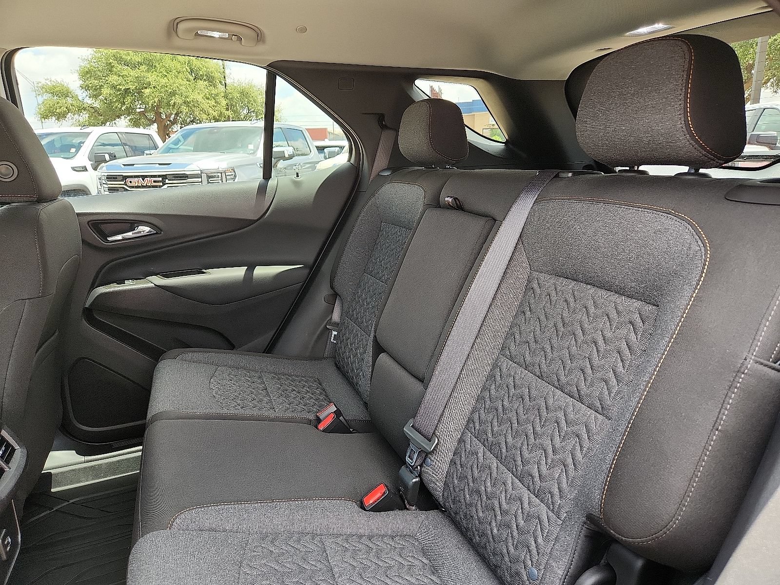 Used 2024 Chevrolet Equinox LT w/ LPO, Floor Liner Package FWD image 10